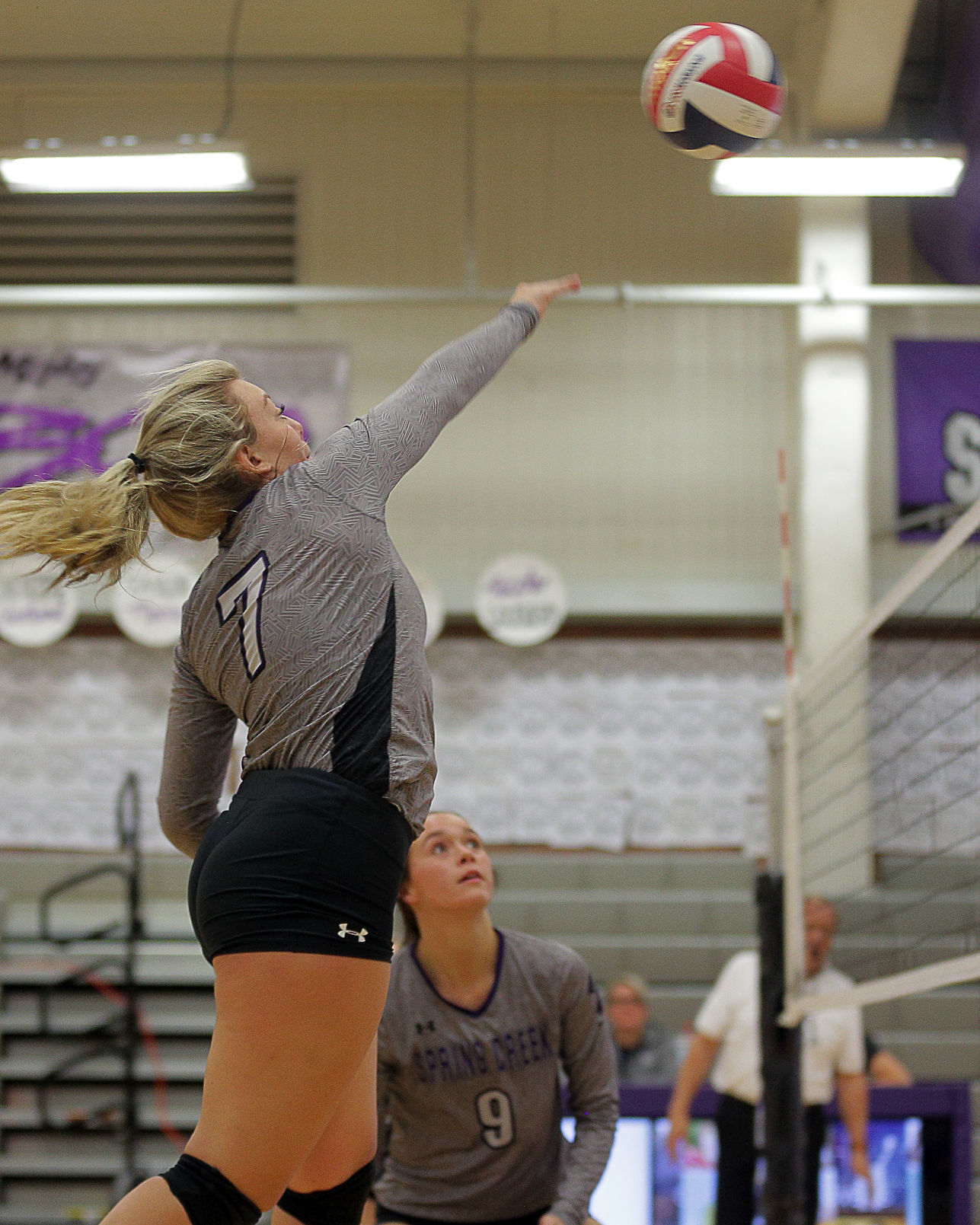 Truckee at Spring Creek Volleyball - 1st Set (23).jpg